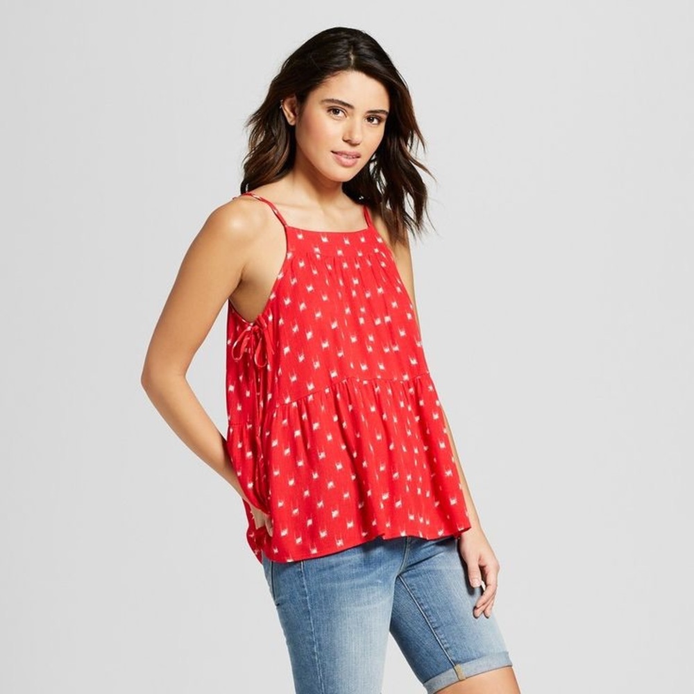 Universal Thread 100% Rayon top Size M